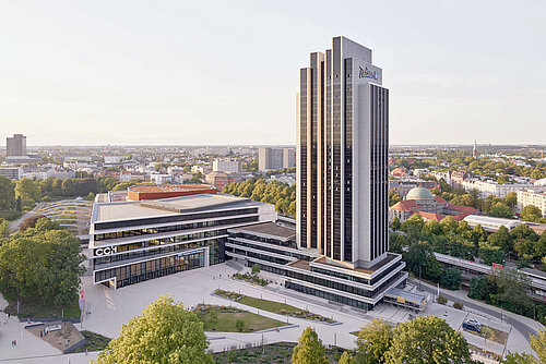 Hamburg: CCH and Radisson Blu Hotel Hamburg: CCH and Radisson Blu Hotel