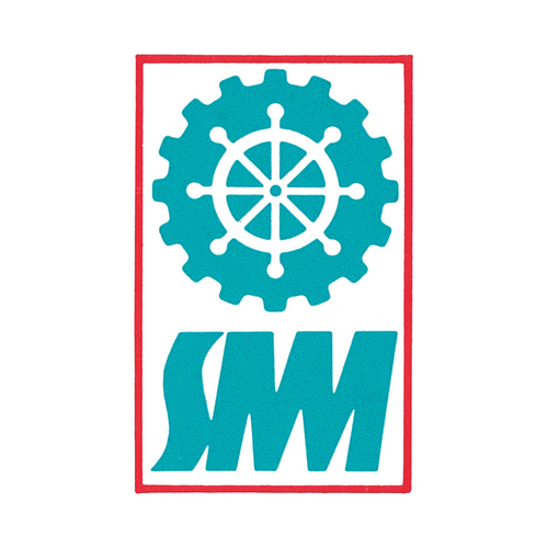 Das SMM-Logo zeigt ein blaues Schiffsruder mit vier Speichen in einem weißen Kreis. Das Ruder hat eine zentrale Achse und wirkt, als würde es sich drehen, um ein Schiff zu steuern.