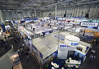 Aufnahme auf der Vogelperspektive der Messe. 